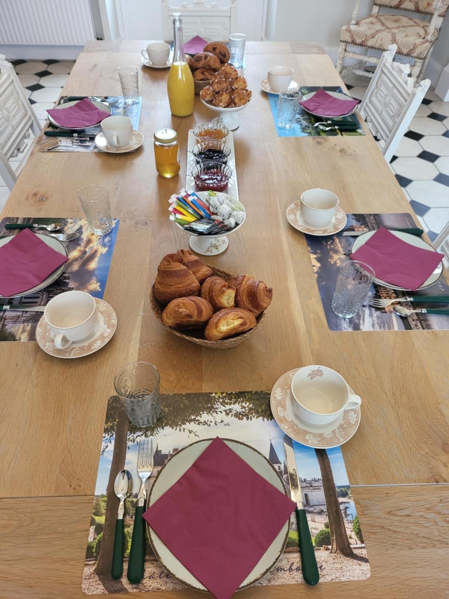Domaine De Charme - Les Places Lassay-sur-Croisne Bagian luar foto
