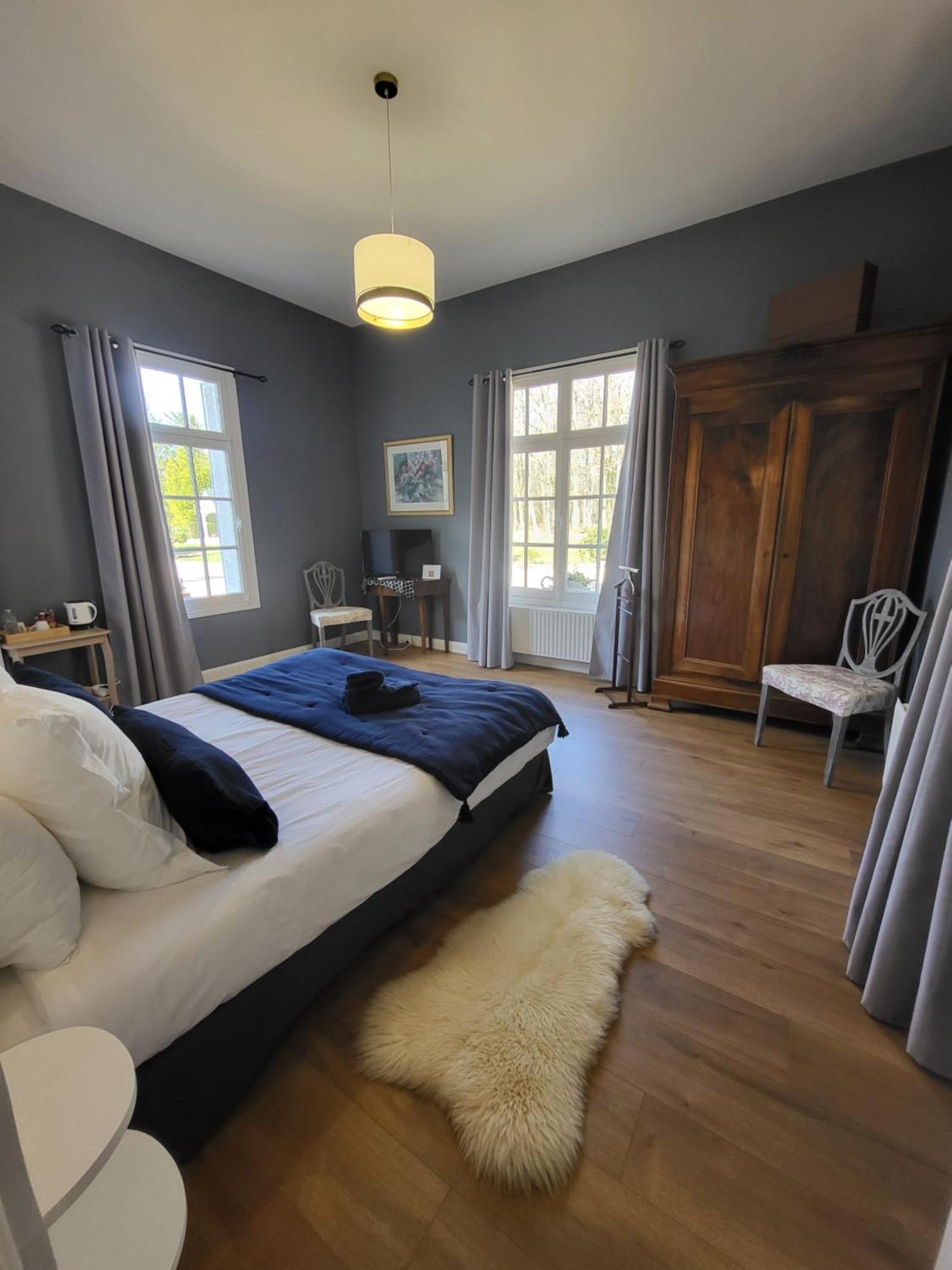 Domaine De Charme - Les Places Lassay-sur-Croisne Bagian luar foto